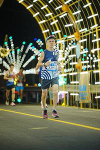 BIB: 42950
                            <button type="button" onclick="openModal(22811852)" class="btn btn-primary btn-sm float-right btn-popup" data-toggle="modal" data-target=".modal-high-quality">
                        <i class="fas fa-shopping-cart"></i> Add to Cart
                    </button>
                                            <button type="button" onclick="isThisMe(22811852, true)" class="btn btn-success btn-sm float-right btn-popup btn-isme hidden" data-toggle="tooltip" data-placement="bottom" title="นี่คือรูปของคุณใช่ไหม คลิกที่นี่เพื่อเอาเข้าอัลบั้ม">
                        <i class="fas fa-plus"></i> Add to album
                    </button>
                    <button type="button" onclick="isThisMe(22811852, false)" class="btn btn-warning btn-sm float-right btn-popup btn-isnotme hidden">
                        <i class="fas fa-ban"></i> Remove from album
                    </button>